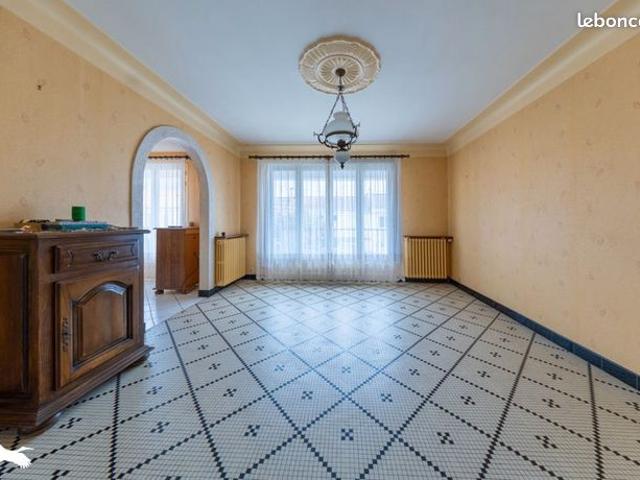 Maison 5 pièces 92 m²