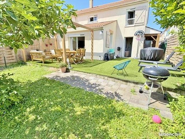 Maison 5 pièces 92 m²