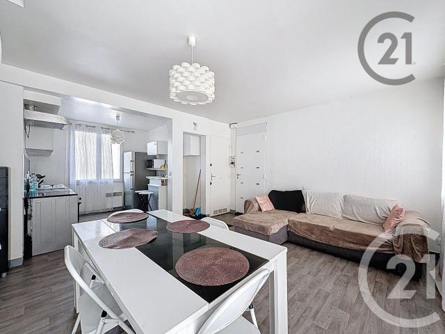 Maison 5 pièces 92 m²