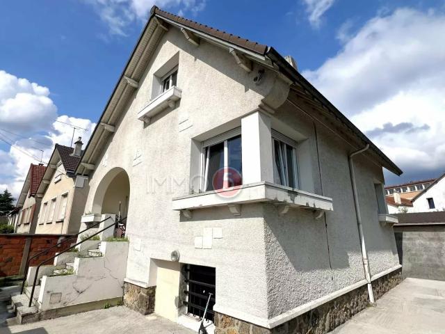 Maison 5 pièces 92 m²