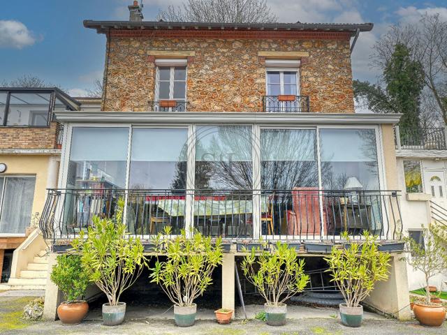 Maison 5 pièces 92 m²