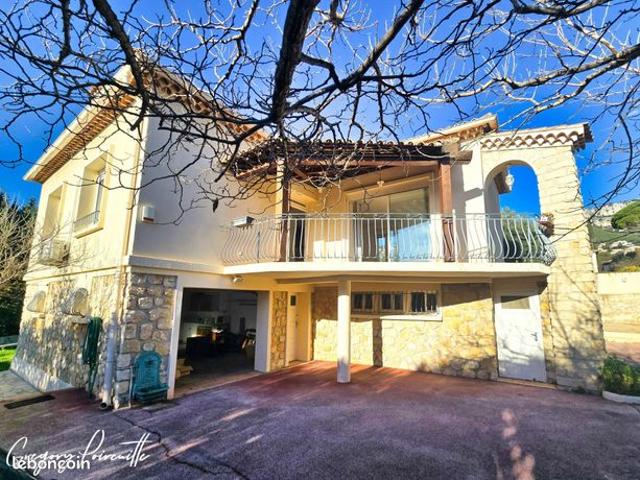 Maison 5 pièces 93 m²