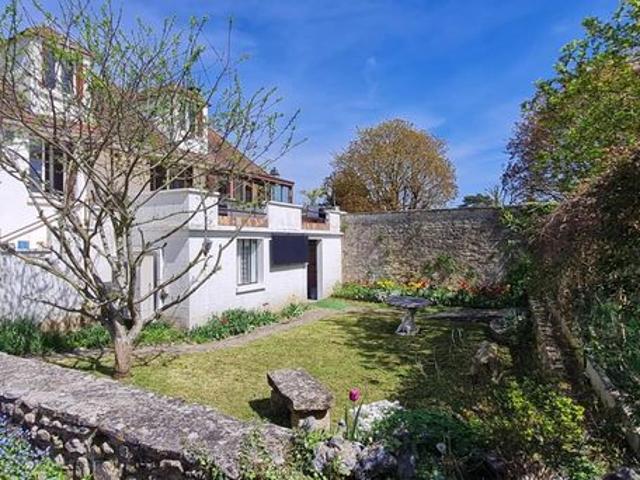 Maison 5 pièces 93 m²