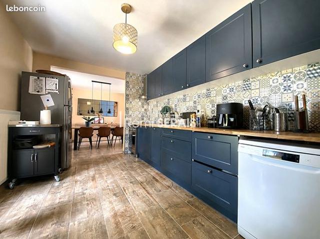 Maison 5 pièces 93 m²