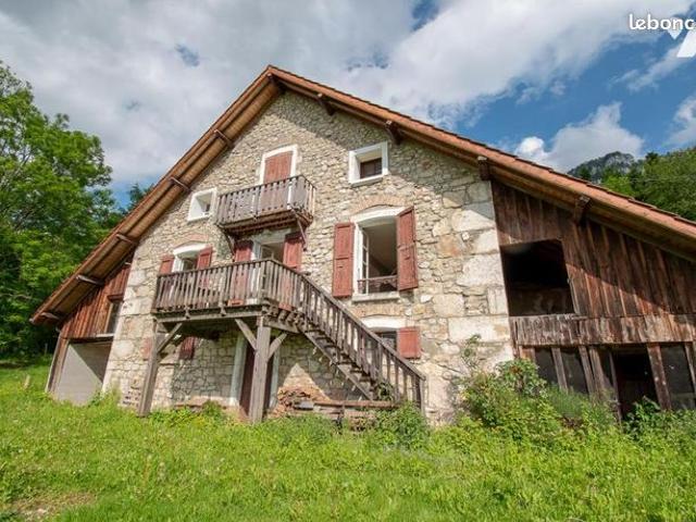 Maison 5 pièces 93 m²