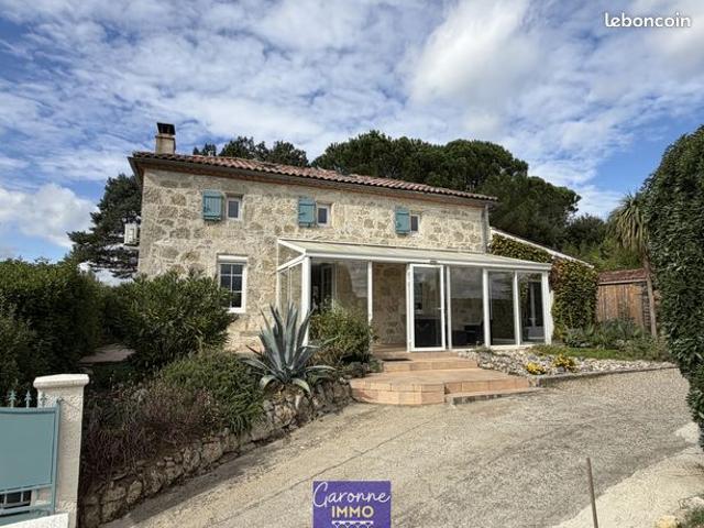 Maison 5 pièces 93 m²