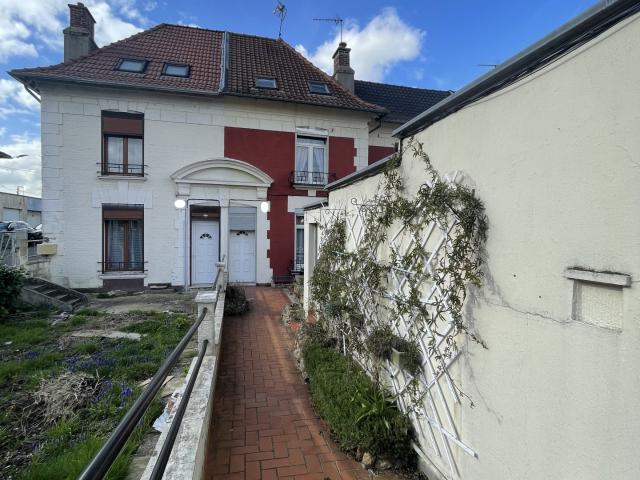 Maison 5 pièces 93 m²