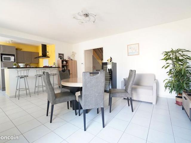 Maison 5 pièces 93 m²