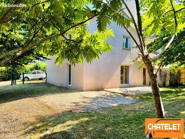 Maison 5 pièces 93 m²