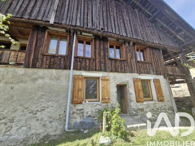 Maison 5 pièces 93 m²