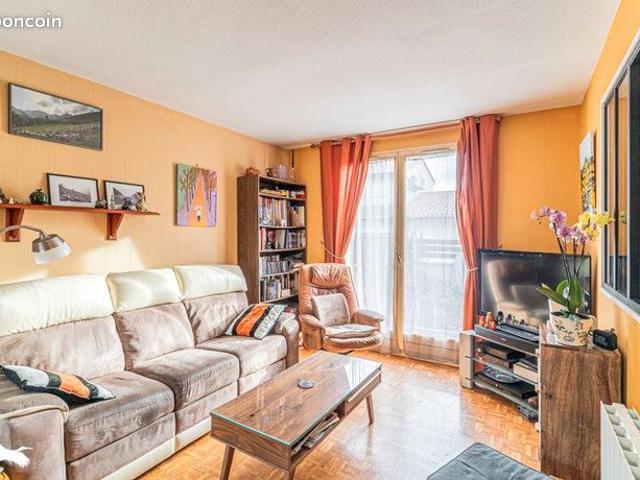 Maison 5 pièces 93 m²