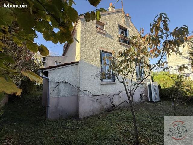 Maison 5 pièces 93 m²