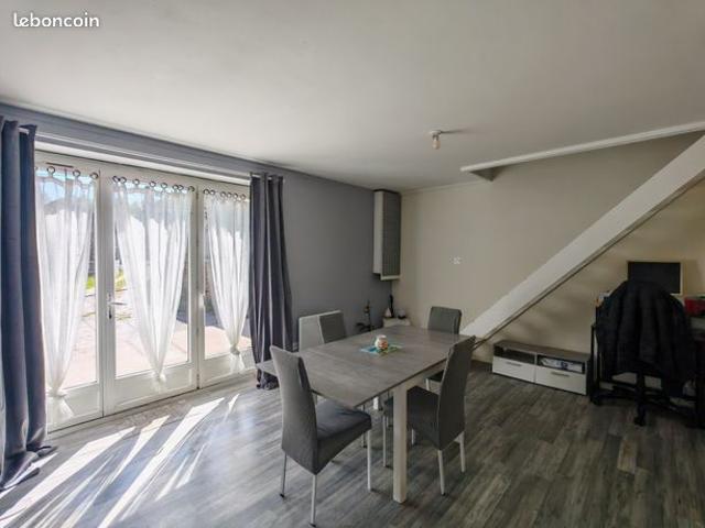 Maison 5 pièces 93 m²