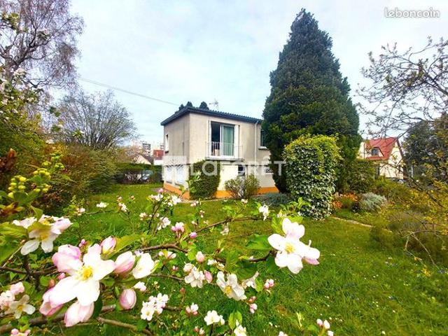 Maison 5 pièces 94 m²