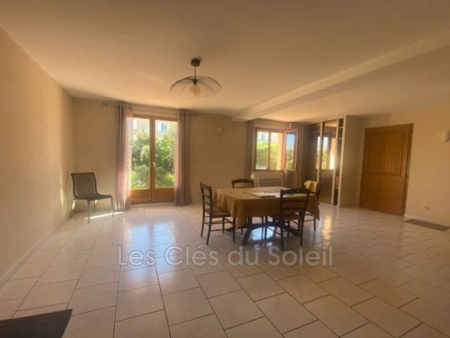 Maison 5 Pièces 94 m²
