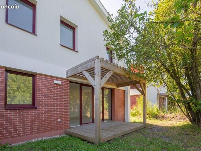 Maison 5 pièces 94 m²