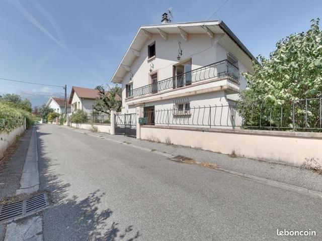 Maison 5 pièces 94 m²