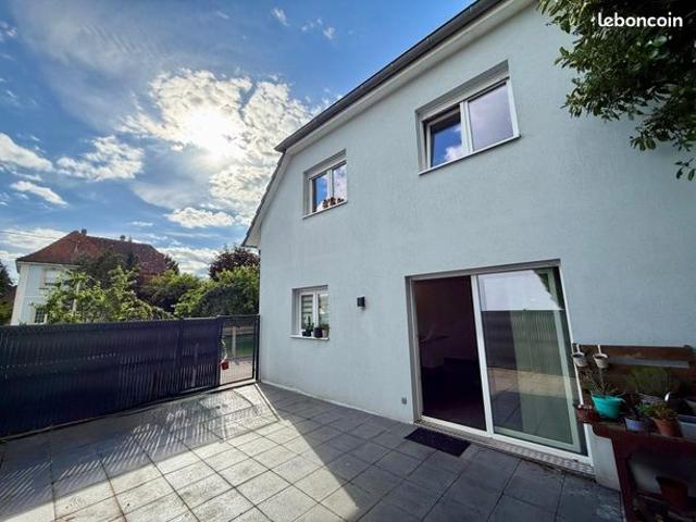 Maison 5 pièces 94 m²