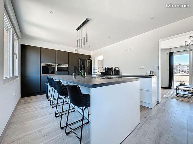 Maison 5 pièces 94 m²