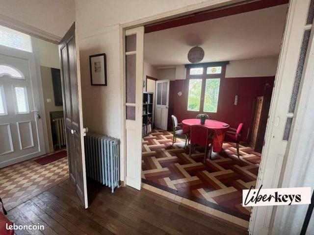 Maison 5 pièces 100 m²