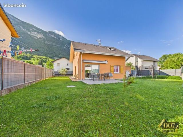 Maison 5 pièces 94 m²