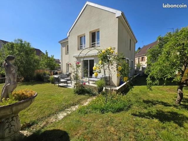 Maison 5 pièces 95 m²