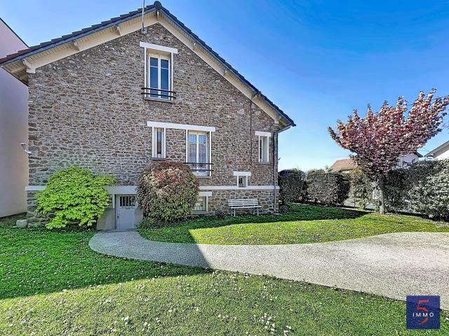 Maison 5 pièces 95 m²
