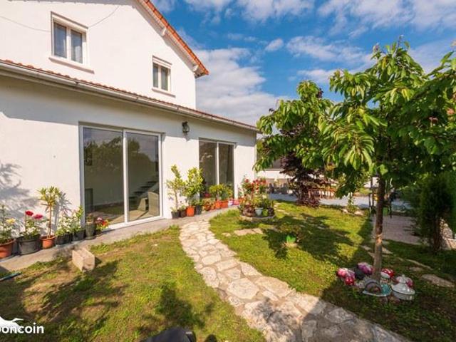 Maison 5 pièces 95 m²