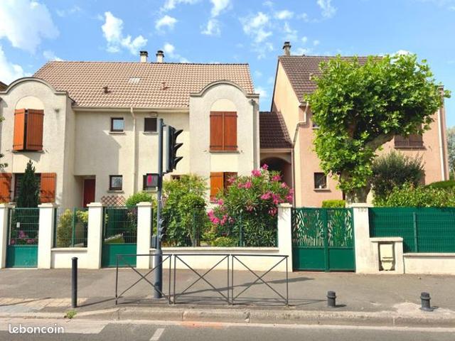Maison 5 pièces 95 m²