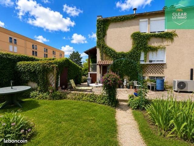 Maison 5 pièces 95 m²