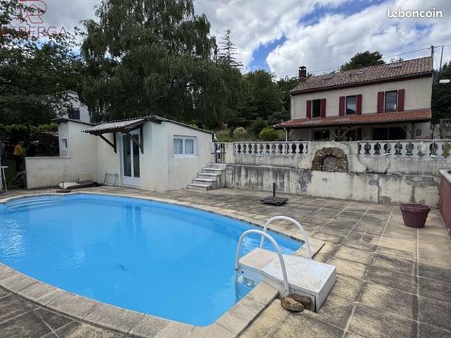 Maison 5 pièces 134 m²
