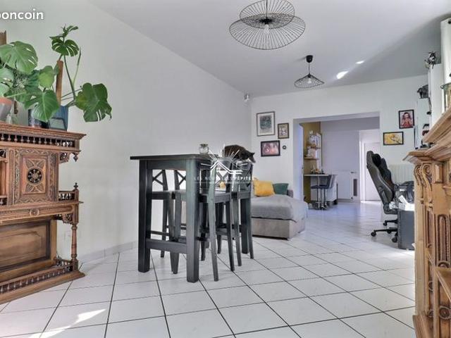 Maison 5 pièces 95 m²