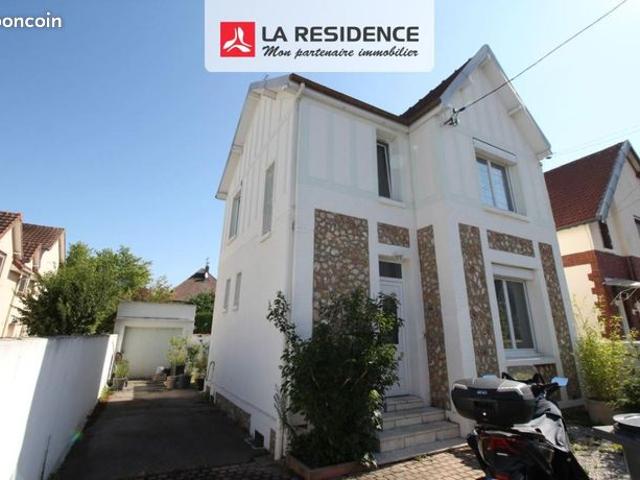 Maison 5 pièces 95 m²