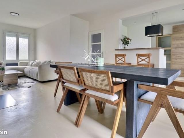 Maison 5 pièces 96 m²
