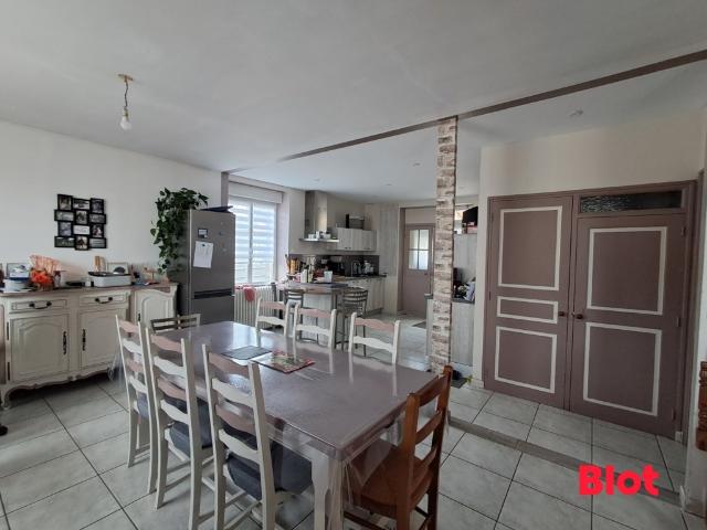 Maison 5 pièces 96 m²