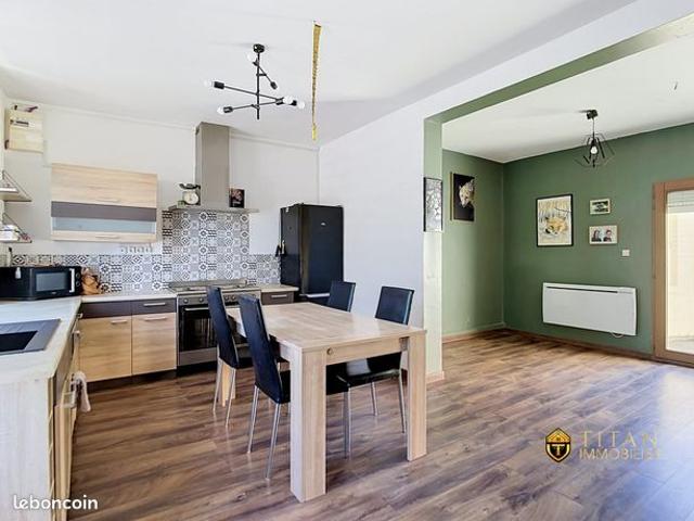 Maison 5 pièces 96 m²
