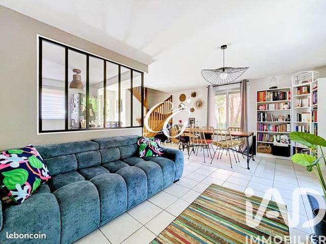 Maison 5 pièces 96 m²