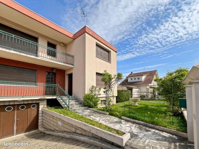 Maison 5 pièces 96 m²