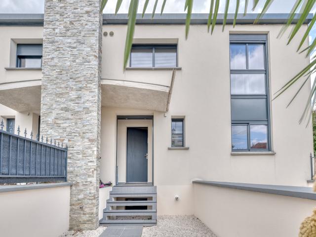 Maison 5 pièces 96 m²
