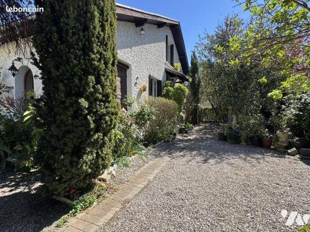 Maison 5 pièces 96 m²