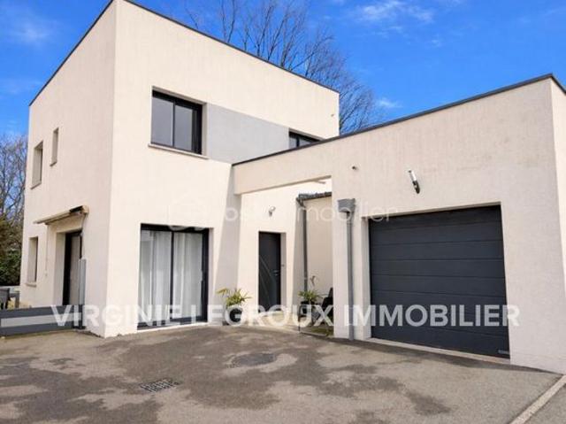 Maison 5 pièces 96 m²