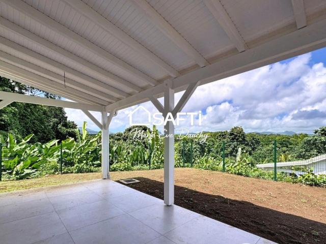 Maison 5 pièces, 96 m² à louer à Petit Bourg 97170