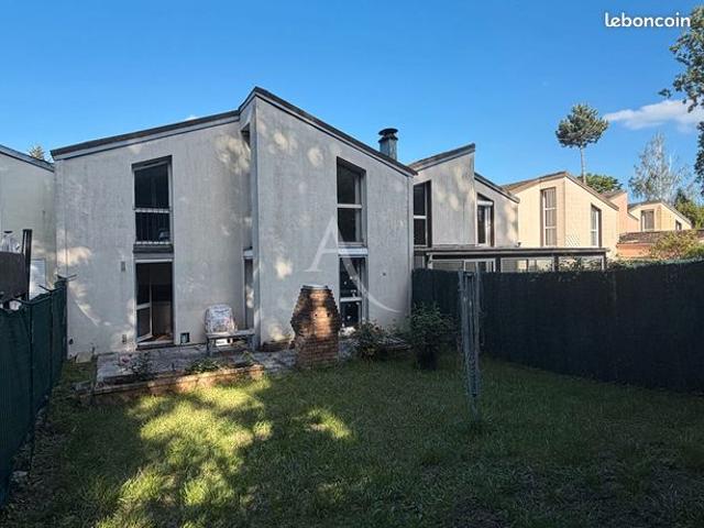 Maison 5 pièces 97 m²