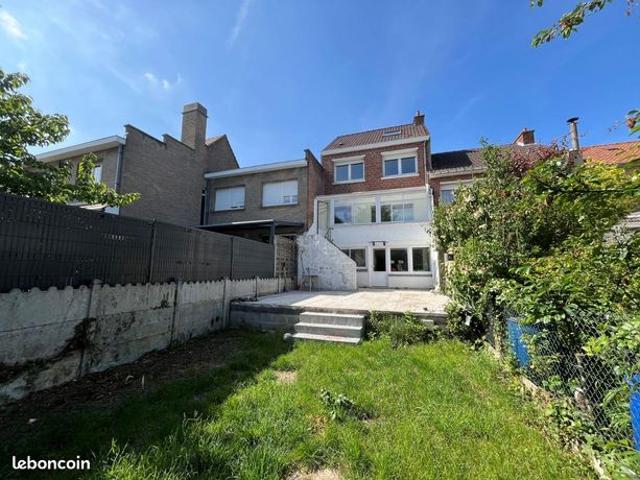 Maison 5 pièces 97 m²