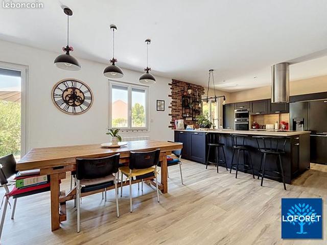 Maison 5 pièces 98 m²