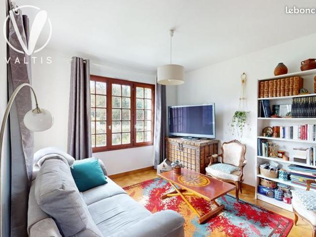 Maison 5 pièces 99 m²