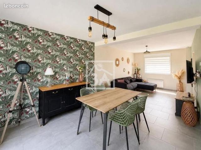 Maison 5 pièces 99 m²