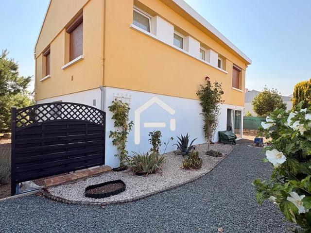 Maison 5 pièces à vendre à Le Champ Saint Père Réf 7760