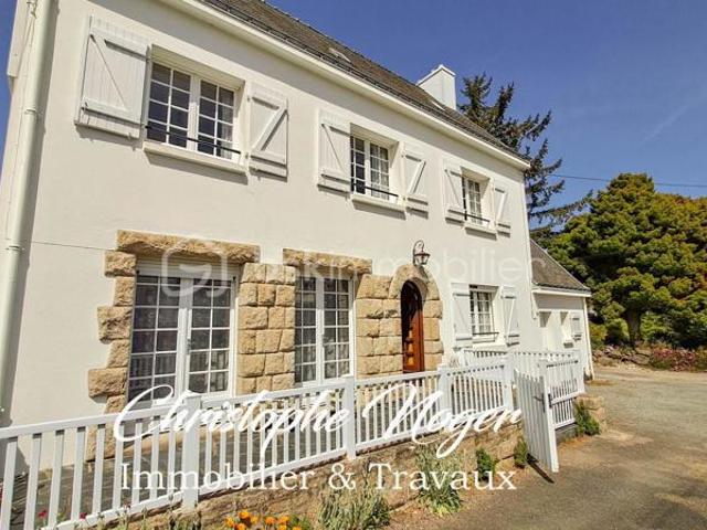 Maison 5 pièces avec grand jardin et dépendances – Moëlan sur Mer