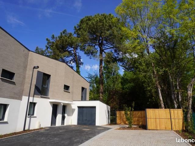 Maison 5 pièces avec jardin